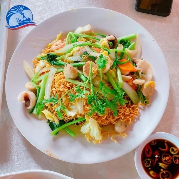 MÌ XÀO HẢI SẢN